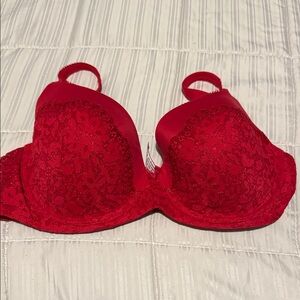 Victoria's Secret RED Scarlet Lace Bra 38 DD